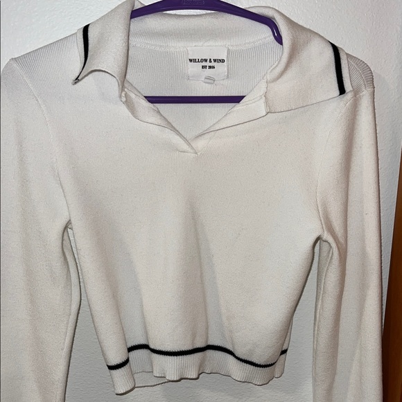 Willow & Wind Tops - Willow & Wind White Long Sleeve Top